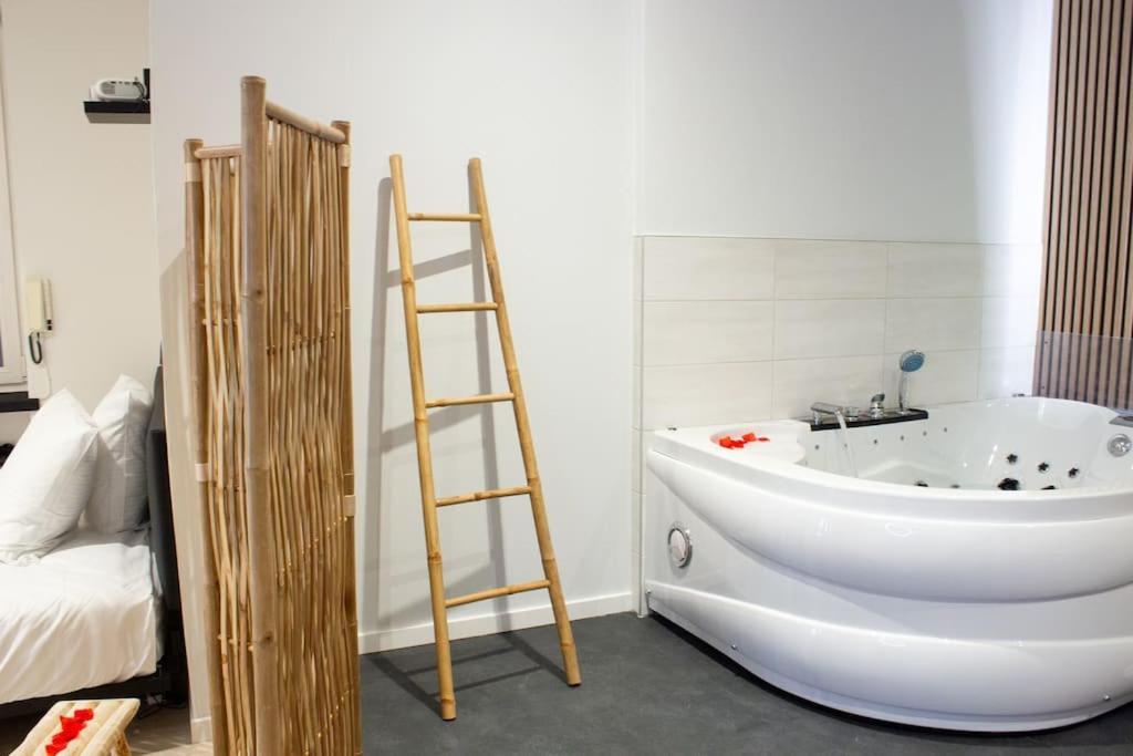 Escapade Suite Albertville Zewnętrze zdjęcie